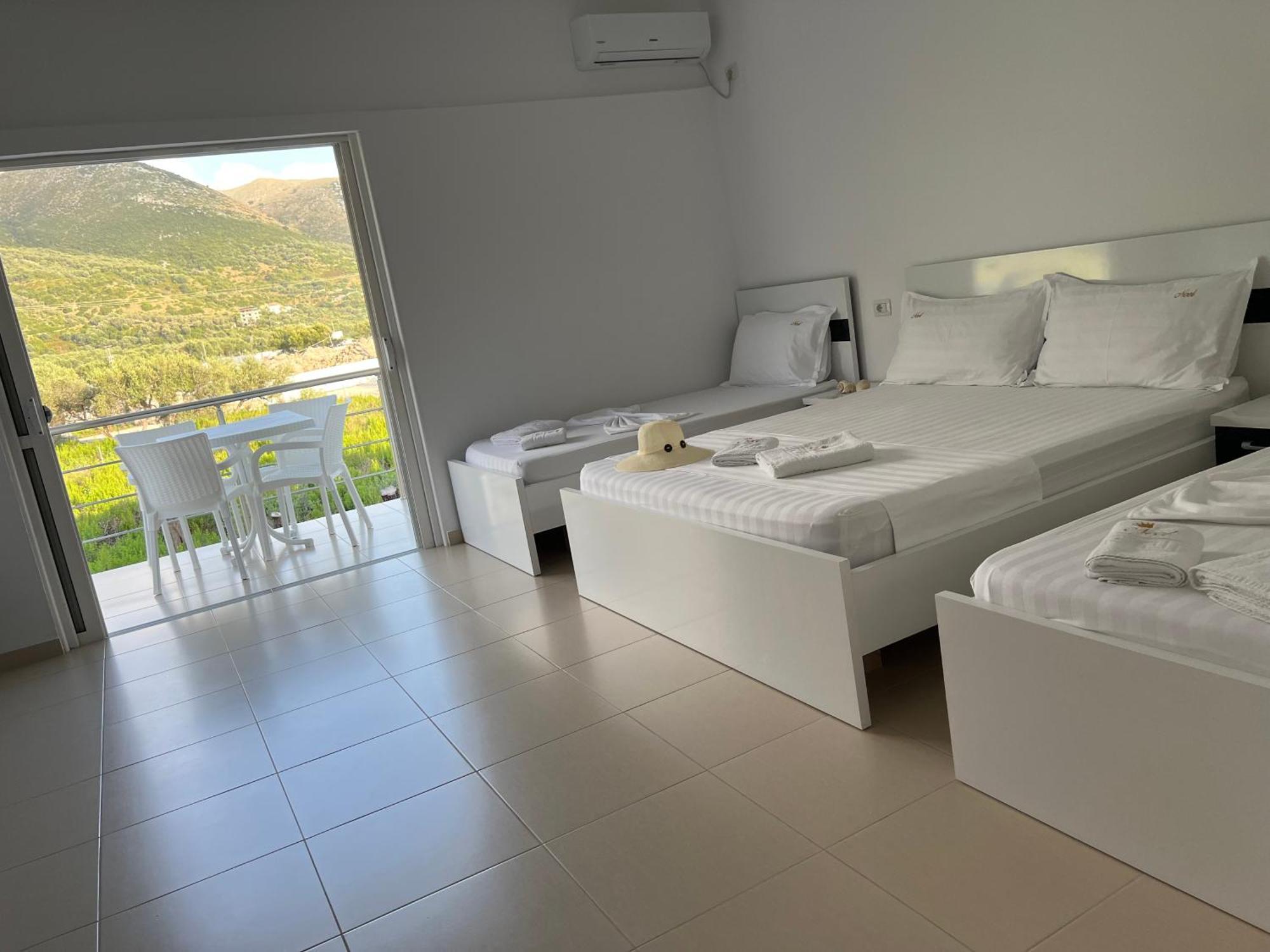 Villa Noel Borsh Esterno foto