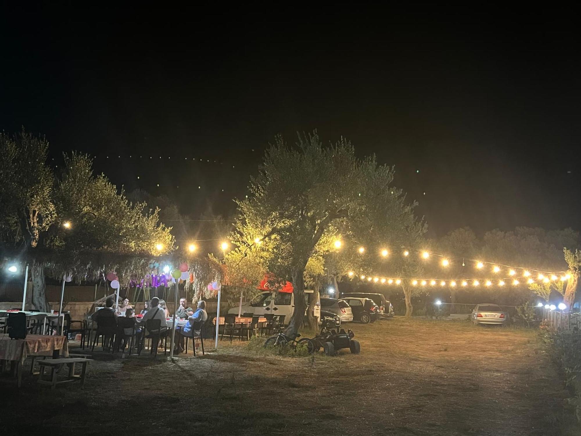 Villa Noel Borsh Esterno foto